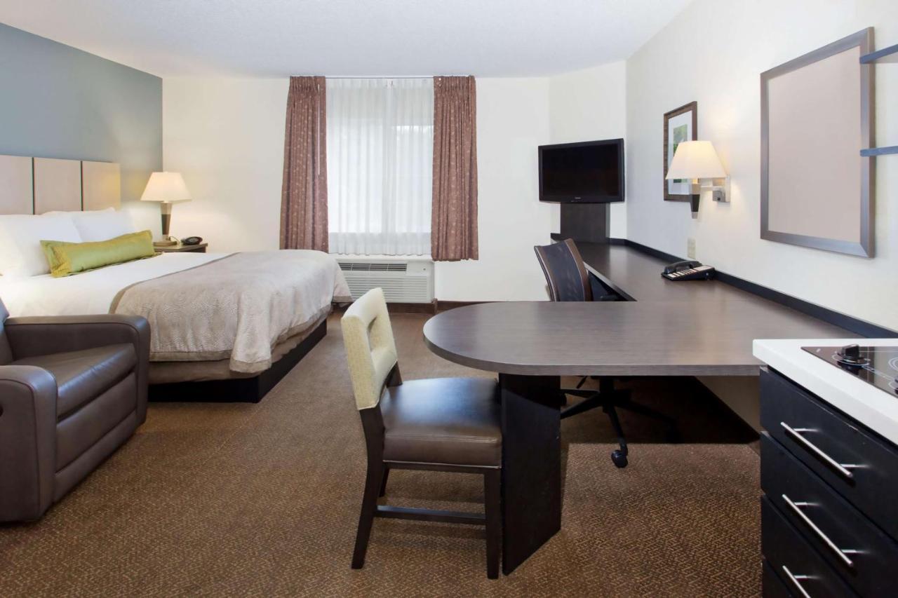 Sonesta Simply Suites Philadelphia Mount Laurel Exterior photo